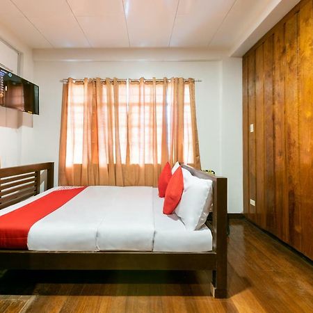 Oyo 122 The Peak Pines Pension Baguio City Εξωτερικό φωτογραφία