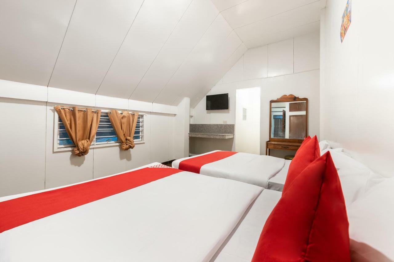 Oyo 122 The Peak Pines Pension Baguio City Εξωτερικό φωτογραφία