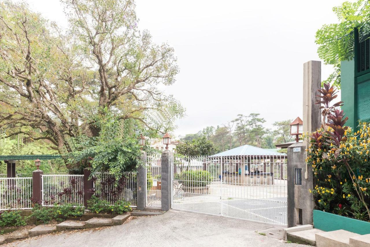 Oyo 122 The Peak Pines Pension Baguio City Εξωτερικό φωτογραφία
