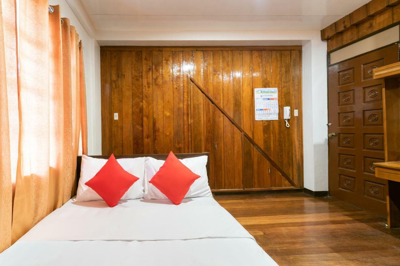 Oyo 122 The Peak Pines Pension Baguio City Εξωτερικό φωτογραφία