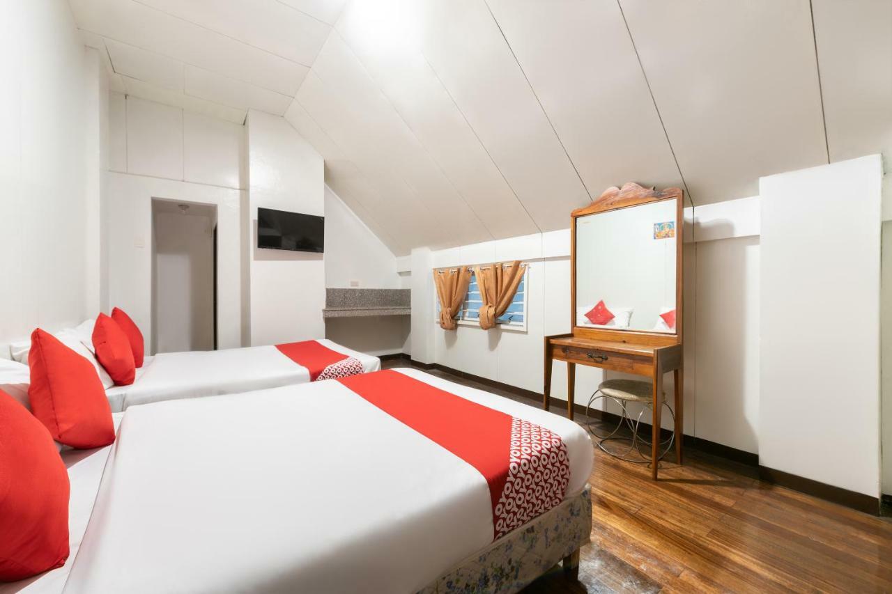 Oyo 122 The Peak Pines Pension Baguio City Εξωτερικό φωτογραφία