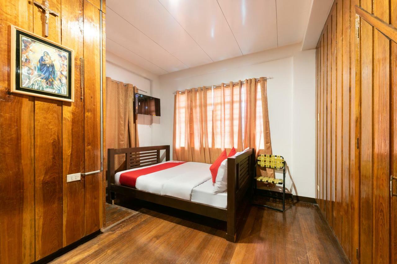 Oyo 122 The Peak Pines Pension Baguio City Εξωτερικό φωτογραφία