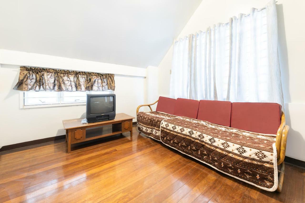 Oyo 122 The Peak Pines Pension Baguio City Εξωτερικό φωτογραφία